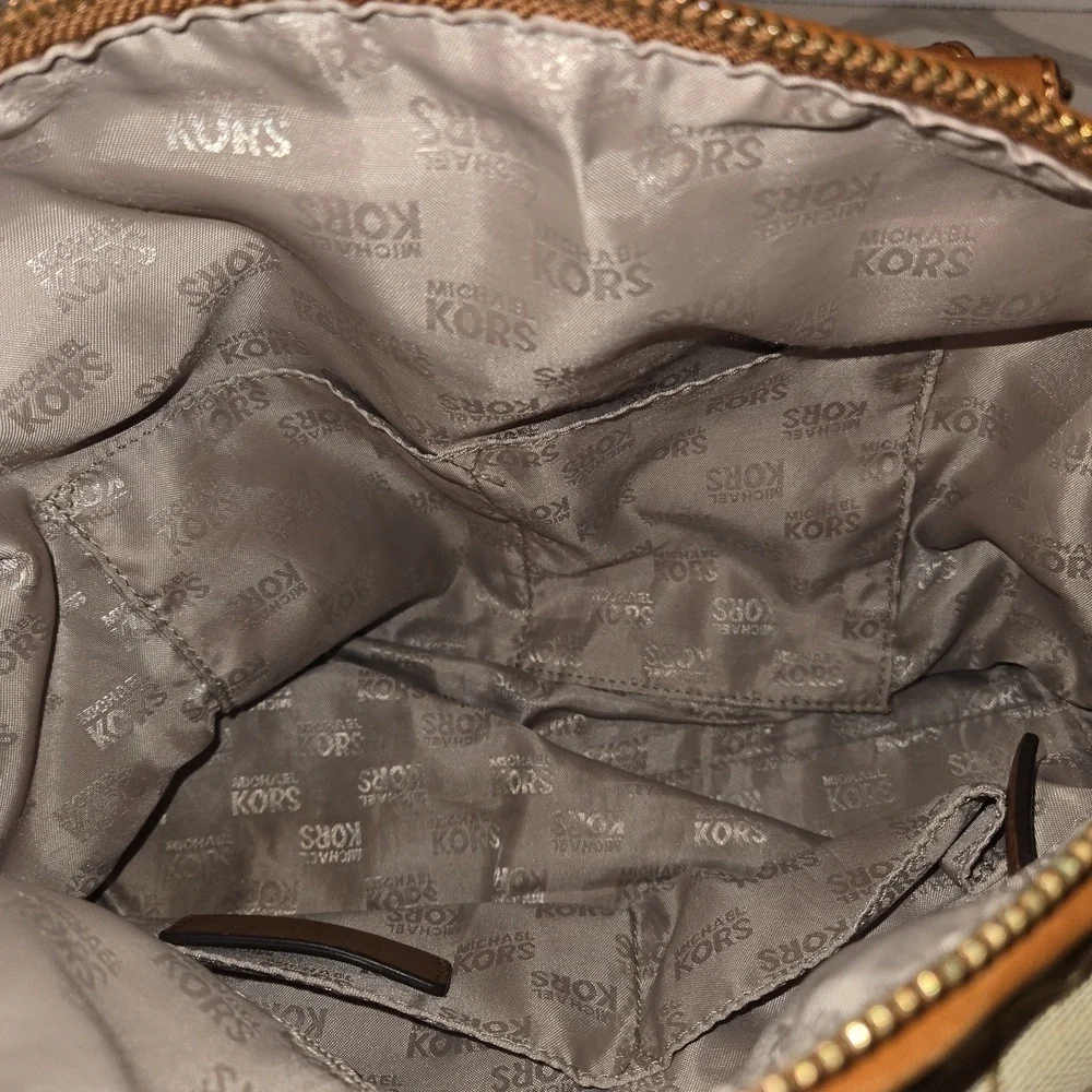 Michael Kors Calista Monogrammed Logo MK Handbag Crossbody Bag Brown